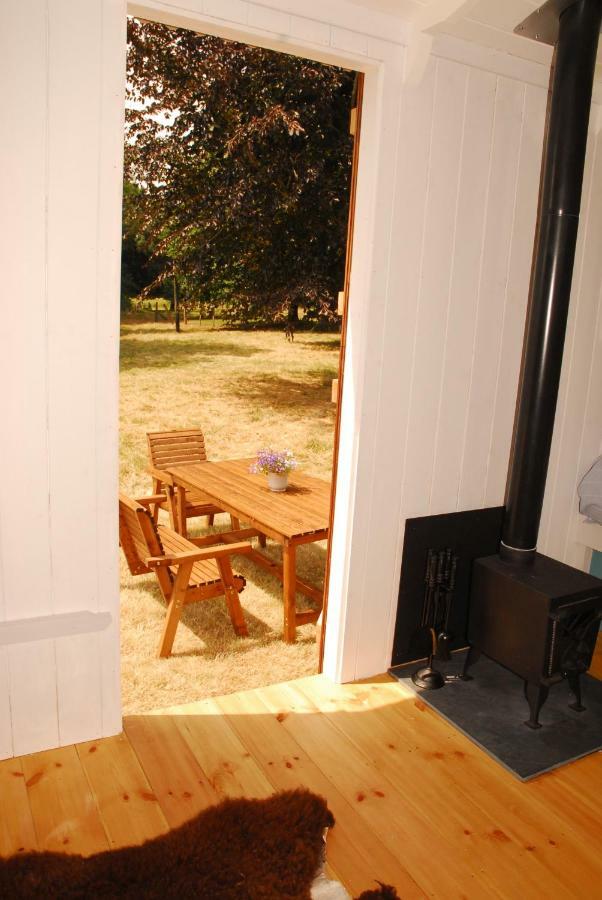 Sindles Farm Bed & Breakfast เอมส์เวิร์ธ ภายนอก รูปภาพ